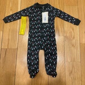 NWT Pact Baby Footies